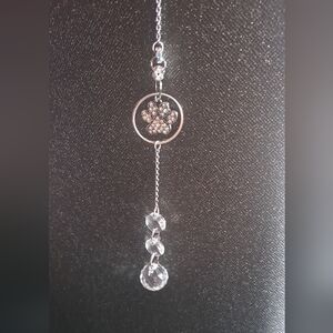 Elegant Silver Paw Pendant Necklace